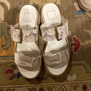 Women’s Dolce Vita shoes size 7